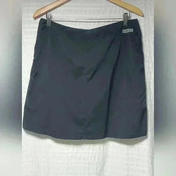 Patagonia  Skort. Ladies size 12 - Picture 2 of 8